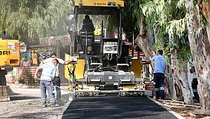 Adana Büyükşehir Belediyesi asfalt hamlesini her kulvarda sürdürüyor
