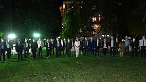 BAŞKAN HİLMİ TÜRKMEN ÜSKÜDAR'DA BULUNAN HASTANE BAŞHEKİMLERİ İLE BİR ARAYA GELDİ