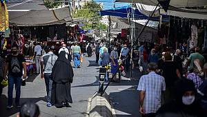 İstanbul'da semt pazarlarına koronavirüs denetimi