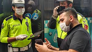 Karantinada olması gereken şoför yolcu taşırken yakalandı