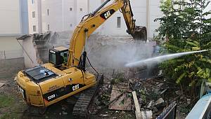 Metruk Bina Yıkım Rekoru Kartal’ın