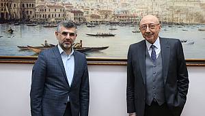 Sultanbeyli’de kültür sanat sezonu Özdemir Erdoğan’la başladı