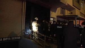 Arnavutköy’de tamir edilmeye çalışılan otomobil bir anda alev aldı