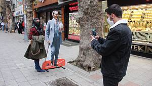 Atatürk Sevgisi Kartal’ı Sardı