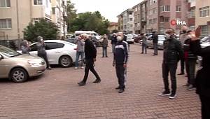 Avcılar'da riskli binalarda oturan vatandaşlardan 'imar izni' eylemi