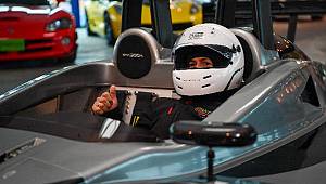 Başkan Yazıcı, Çalışmaları Yerinde İnceleyerek Formula 1 Aracına Bindi