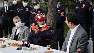 İmamoğlu, corona tedavisinden sonra ilk mesaisinde kahraman itfaiyecilerle buluştu