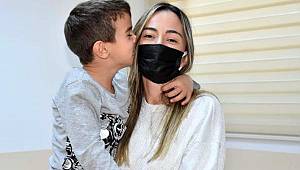 'Otizmli çocuk yetiştirmek zor ancak bir sözüyle hayata bağlıyor'