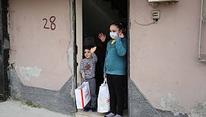 Adana'da Covid-19 testi pozitif çıkan ihtiyaç sahibi vatandaşlara kahvaltı ve sıcak yemek