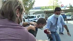 'Bana teşkilatın numarasını verin' diyen kurye bu sefer de bekçiye saldırdı