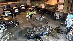 Kartal'da otomobil sitenin bahçesine uçtu; 1 ölü, 2 yaralı