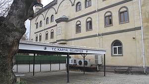 Kartal’daki İbadethanelerin Tente Sistemleri Yenileniyor