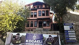  Kocaeli Büyükşehir Belediyesİ tarihi köşkü 10 yıllığına Ensar Vakfı’na tahsis etti