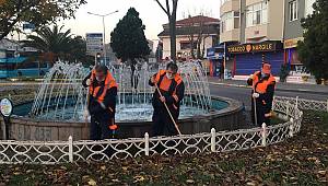 Pendik Belediyesi ekipleri kısıtlamaya rağmen çalıştı