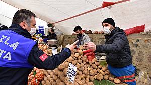 TUZLA 'DA ESNAFA TEK TEK HES KODU SORUYOLAR