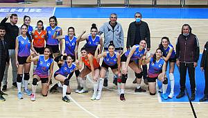 Adana Büyükşehir Belediyesi Spor Kulübü Kadın Voleybol Takımı galibiyet serisini sürdürüyor