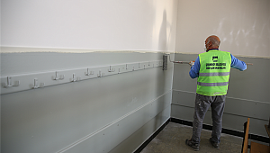 Çekmeköy Belediyesi Okulları Onarıyor