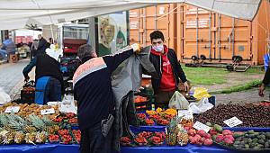 Maltepe'de semt pazarında belediye denetimi