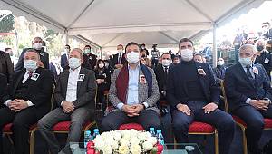 Adnan Kahveci vefatının 28. yılında Kartal'daki mezarı başında anıldı