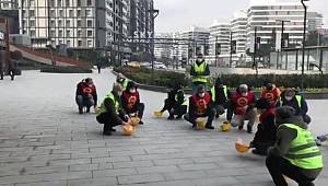 SKYLAND AVM ÖNÜNDEKİ EYLEM 2. GÜNÜNDE 