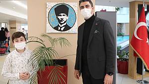  Gökhan Yüksel, ‘Sanat Akademisi Resim Öğrencileri Sergisi’nin Açılışına Katıldı