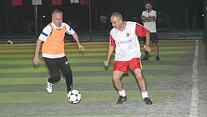 Adana Büyükşehir Belediyesi Cumhuriyet Futbol Turnuvası başladı