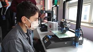 Başkan Gökhan Yüksel Bilim Ve Robot Şenliği’ne Katıldı