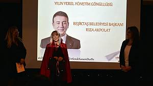 LÖSEV’DEN BAŞKAN RIZA AKPOLAT’A YILIN YEREL YÖNETİM GÖNÜLLÜSÜ ÖDÜLÜ
