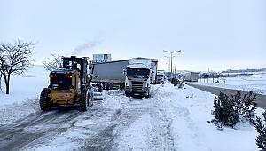 TAG otoyolunda yardım gecikti, binlerce kişi saatlerce mahsur kaldı