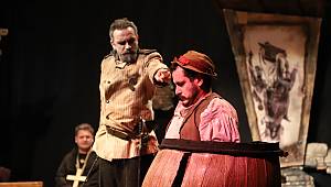 Büyük İskender'in Atı’ Adlı Tiyatro Oyunu Kartallı Seyircisi İle Buluştu