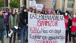 BOĞAZİÇİ ÜNİVERSİTESİ REKTÖRÜ PROF. DR. İNCİ'Yİ PROTESTO