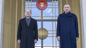Erdoğan, Almanya Başbakanı Scholz ile bir araya geldi