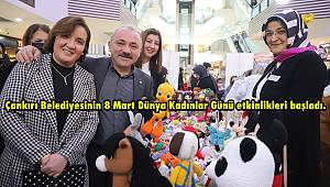 Kadınların El Emeği Ürünleri Sergiden Satışa Sunuldu