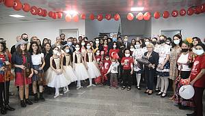 23 Nisan’da hasta ve göçmen çocuklar için kutlamalar yapıldı