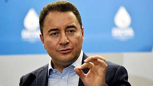 Ali Babacan, cumhurbaşkanı adayı tartışmasını değerlendirdi: ‘Önümüzdeki seçim demokrasimiz için ölüm kalım meselesi’