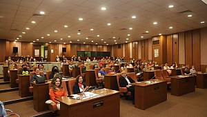 Kartal'da Kadınlar İçin Dijital Girişimcilik Seminerleri Başladı