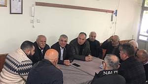 Ramis Topal ,köyleri ziyaret ederek, köy halkıyla sohbet edip onların sorunlarını dinledi.