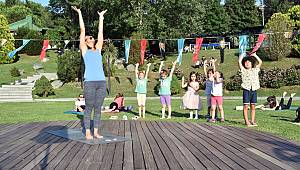BEŞİKTAŞ’TA ULUSLARARASI YOGA GÜNÜ’NDE ETKİNLİK DÜZENLENDİ