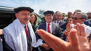 CHP Lideri Kılıçdaroğlu, Konya'da Tarımda Çalışan Kadınlarla Bir Araya Geldi