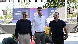 Edebiyat ve Sanatın Kalbi 2. Kartal Kitap Fuarı'nda Atmaya Devam Ediyor