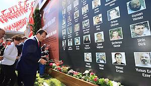 15 TEMMUZ ŞEHİTLERİ İBB ÖNÜNDE ANILDI