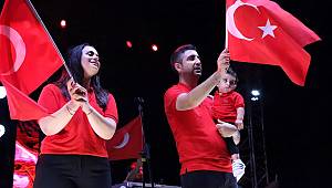Kartal'da Büyük Zaferin 100. Yılına Yakışır Görkemli Kutlama!