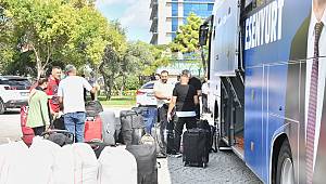 28 SURİYELİ DAHA ESENYURT’TAN ÜLKELERİNE DÖNDÜ