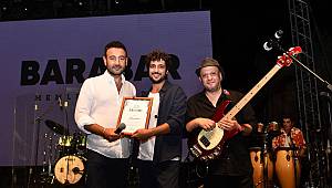 BEŞİKTAŞ FESTİVALİ’NDE ‘BARABAR’ SAHNE ALDI!