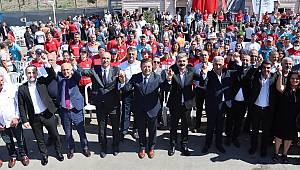 Maltepe’de “Toplu İş Sözleşmesi” halaylarla kutlandı