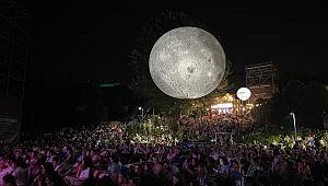 MUSEUM OF THE MOON TÜRKİYE’DE İLK KEZ BEŞİKTAŞ KONSERLERİNDE!