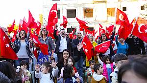 ‘Cumhuriyetin çocukları sanatla daha mutlu’