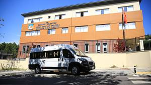 ENGELSİZ YAŞAM MERKEZİ’NE YENİ SERVİS ARACI