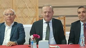 Kartal Kaymakamı Abdullah Demir 19 Ekim Muhtarlar günü dolayısıyla kahvaltı düzenledi