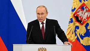 ​​​​​​​Rusya Devlet Başkanı Putin, işgal altındaki dört Ukrayna bölgesini Rus toprağı ilan etti.
